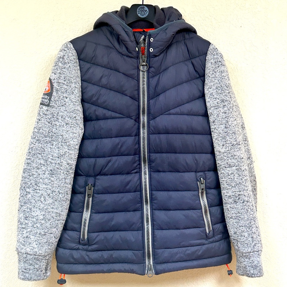 Superdry mountain jacket, warm and stylish